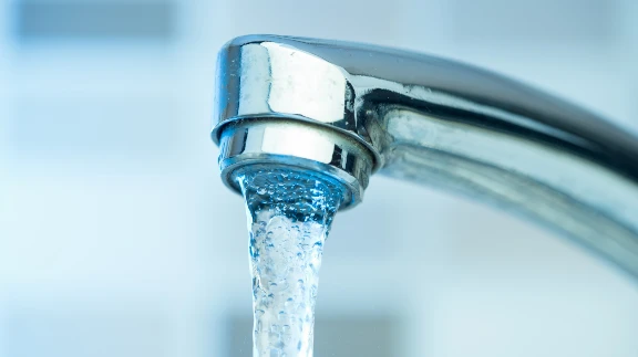 Running water from tap