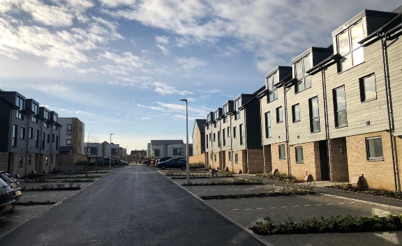 Houses at Kershaw Grove in Rainham on sunny day